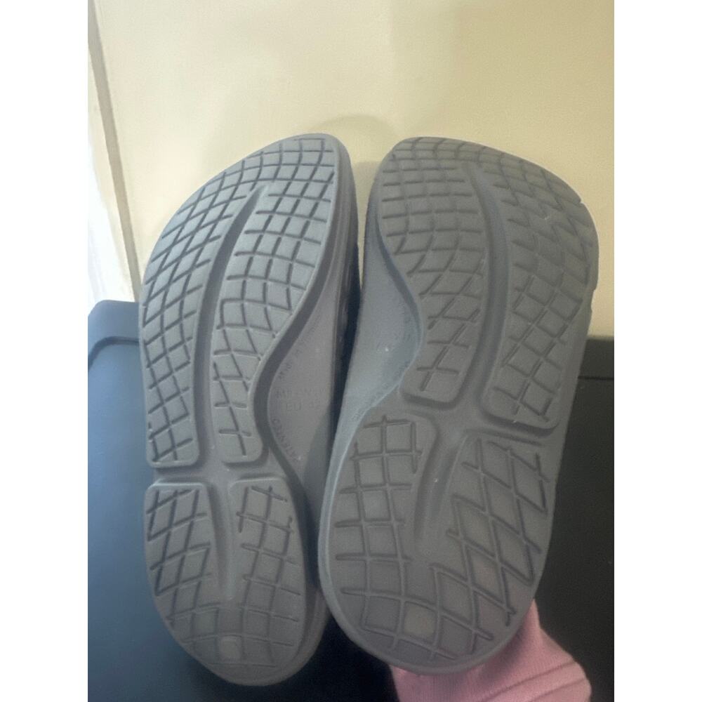 OOFOS OOahh Sport Flex slides 9 M - Picture 4 of 5